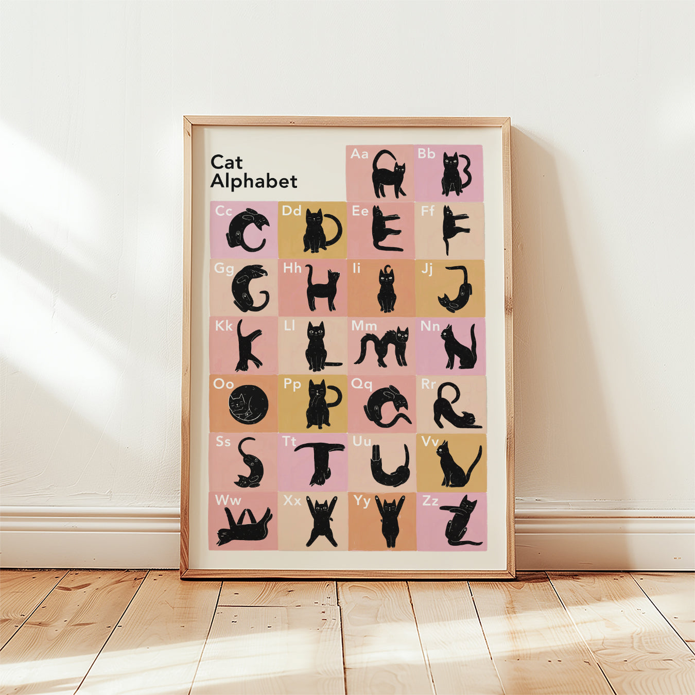 Cat Alphabet Katzenalphabet-Print mit Buchstabenfeldern, im Holzrahmen
